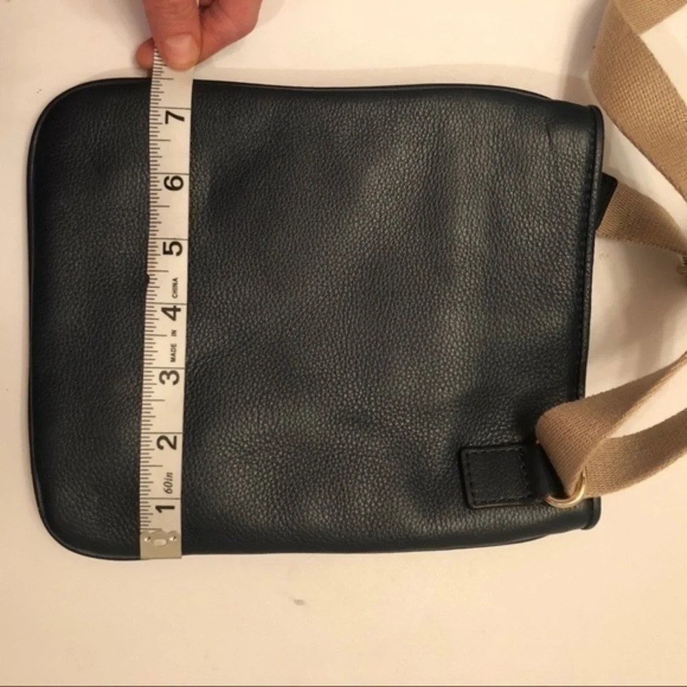 Michael kors blue leather crossbody messenger bag